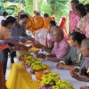กิจกรรมรดน้ำขอพรผู้สูงอายุและทอดผ้าป่าสามัคคี
